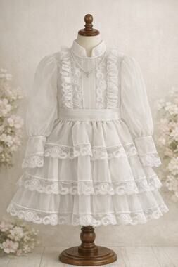 VTG 80s Girls Communion Dress 8 White Sheer Sleeves Lace Ruffles Pearl Necklace